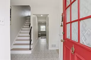 6382 Patience Ct, Alexandria, VA 22315 - Photo 3