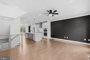 5284 Ridgeview Retreat Dr, Chantilly, VA 20151 - Photo 13