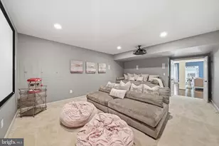 9842 Corsini Ct, Vienna, VA 22182 - Photo 71