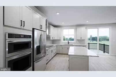 1 Parktown Street #T-22, Springfield, VA 22150 - Photo 3