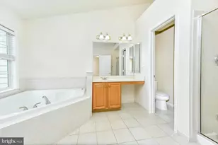 8105 Quinn Terrace, Vienna, VA 22180 - Photo 15