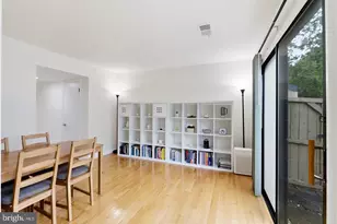 3114 Babashaw Ct, Fairfax, VA 22031 - Photo 7