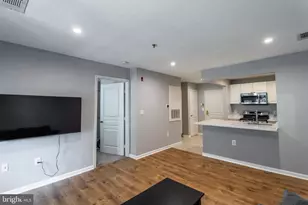 5565 Seminary Rd, Falls Church, VA 22041 - Photo 9