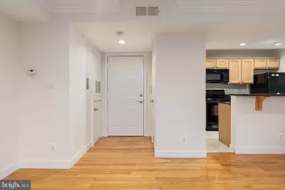 3922 Penderview Drive #338, Fairfax, VA 22033 - Photo 3