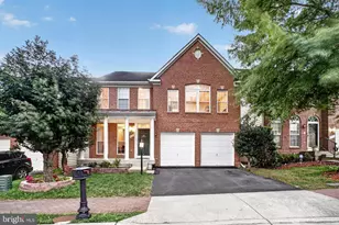 9954 E Hill Dr, Lorton, VA 22079 - Photo 3