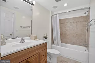9954 E Hill Dr, Lorton, VA 22079 - Photo 45