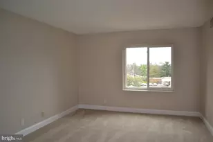 8340 Greensboro Dr, McLean, VA 22102 - Photo 9
