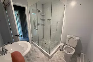 6175 Cobbs Rd, Alexandria, VA 22310 - Photo 11