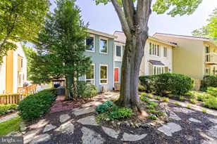 2001 Chadds Ford Dr, Reston, VA 20191 - Photo 3