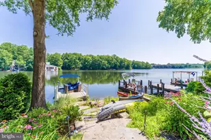 2001 Chadds Ford Dr, Reston, VA 20191 - Photo 11