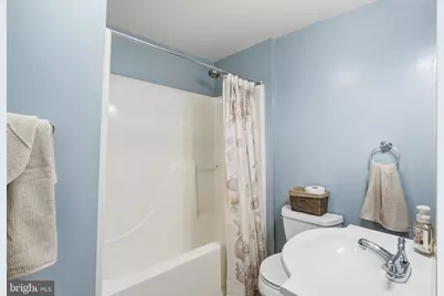 6803 Marleigh Court, Clifton, VA 20124 - Photo 21