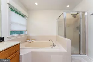 13425 Alfred Mill Ct, Herndon, VA 20171 - Photo 19
