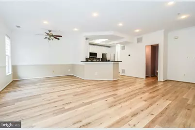 4627 Hummingbird Lane #115, Fairfax, VA 22033 - Photo 5