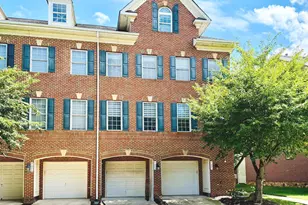4627 Hummingbird Ln, Fairfax, VA 22033 - Photo 1