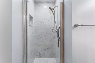 6008 Mersey Oaks Way, Alexandria, VA 22315 - Photo 13