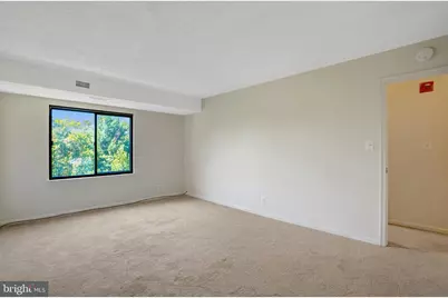 3800 Powell Lane #727, Falls Church, VA 22041 - Photo 27