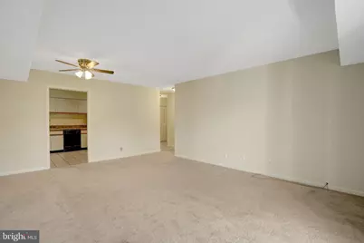 3800 Powell Lane #727, Falls Church, VA 22041 - Photo 19