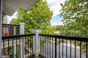 11321 Aristotle Dr, Fairfax, VA 22030 - Photo 9