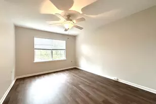 5700 Medallion Ct, Alexandria, VA 22303 - Photo 17