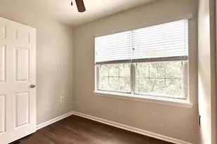 5700 Medallion Ct, Alexandria, VA 22303 - Photo 27