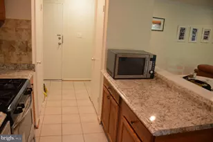 4108 Mangalore Dr, Annandale, VA 22003 - Photo 5