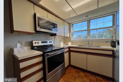 12100 Greenway Court #202, Fairfax, VA 22033 - Photo 19