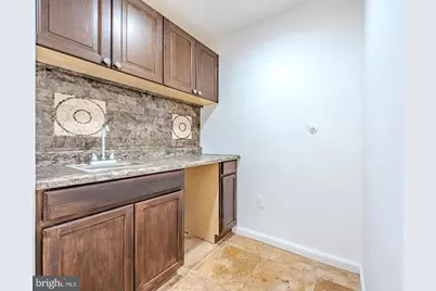 8200 Maple Ridge Avenue, Springfield, VA 22153 - Photo 27