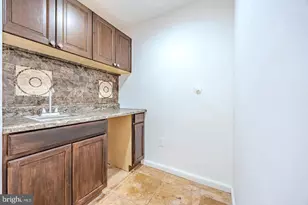 8200 Maple Ridge Ave, Springfield, VA 22153 - Photo 27
