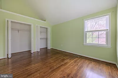 8200 Maple Ridge Avenue, Springfield, VA 22153 - Photo 15