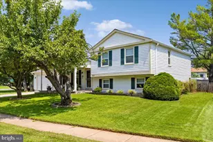 2913 Ashdown Forest Dr, Herndon, VA 20171 - Photo 1