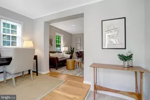 5910 Edgehill Dr, Alexandria, VA 22303 - Photo 5