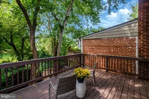 5910 Edgehill Dr, Alexandria, VA 22303 - Photo 19