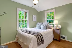 5910 Edgehill Dr, Alexandria, VA 22303 - Photo 31