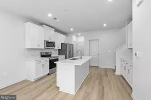 2621 River Birch Rd, Herndon, VA 20171 - Photo 9