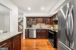 6073 Chicory Pl, Alexandria, VA 22310 - Photo 9