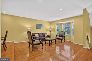 6888 Kerrywood Cir, Centreville, VA 20121 - Photo 3