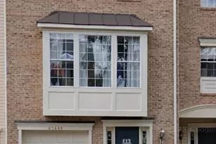13106 Kidwell Field Rd, Herndon, VA 20171 - Photo 1