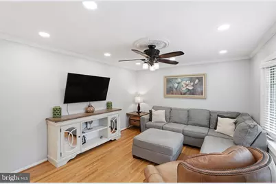 7023 Ashbury Drive, Springfield, VA 22152 - Photo 5