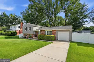 7023 Ashbury Dr, Springfield, VA 22152 - Photo 3