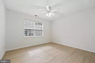 12949 Centre Park Cir, Herndon, VA 20171 - Photo 15