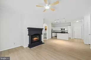 12949 Centre Park Cir, Herndon, VA 20171 - Photo 9