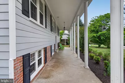 9801 Meadow Valley Drive, Vienna, VA 22181 - Photo 35