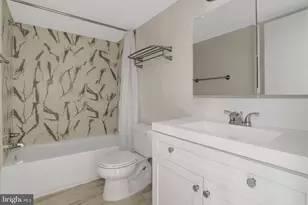 9731 Kings Crown Ct, Fairfax, VA 22031 - Photo 19