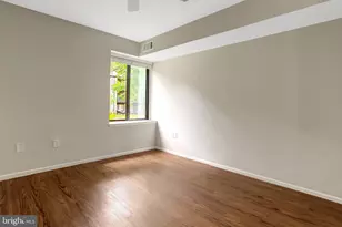 9731 Kings Crown Ct, Fairfax, VA 22031 - Photo 21