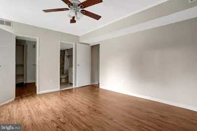 9731 Kings Crown Court #201, Fairfax, VA 22031 - Photo 33
