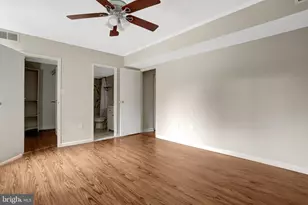 9731 Kings Crown Ct, Fairfax, VA 22031 - Photo 33