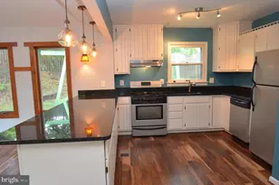 5728 Overly Dr, Alexandria, VA 22310 - Photo 7