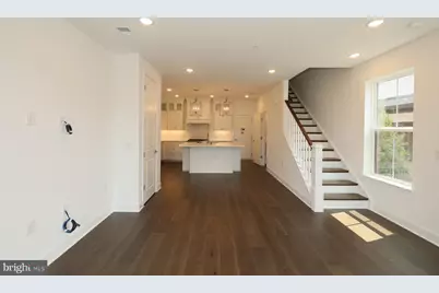 14964 Deco Circle, Chantilly, VA 20151 - Photo 3