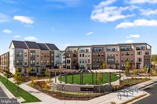 13905 Aviation Pl, Herndon, VA 20171 - Photo 23