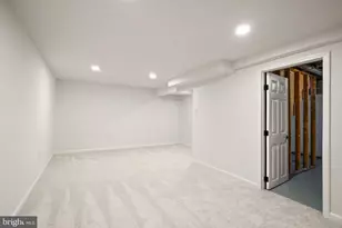 12312 Coleraine Ct, Reston, VA 20191 - Photo 37
